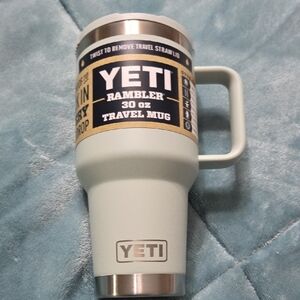YETI Rambler 30 oz Travel Mug - Light Green New Color